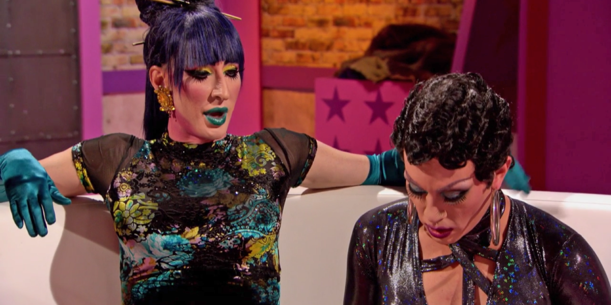 Detox and Phi Phi share a quiet moment contemplating each other's faults.